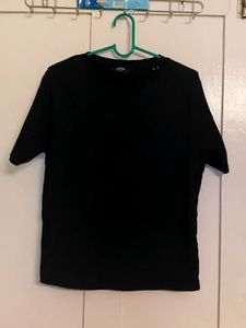 Basic Black T-Shirt