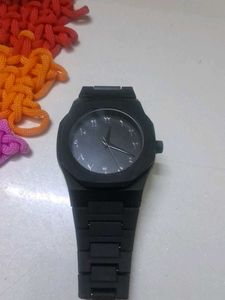 Sleek Black Analog Watch