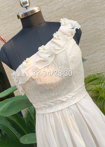 Elegant One-Shoulder Lace Dress