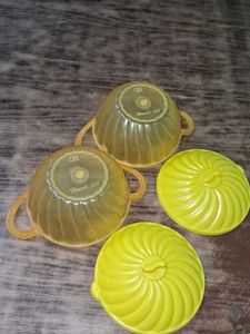 Vintage Tupperware Servalier Bowls