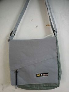 Sling bag pack perfect for college students