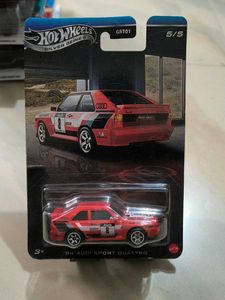 HOTWHEELS SILVER SERIES AUDI 5 CAR SET