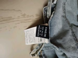 SHEIN Rare Tops