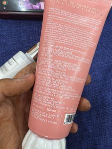 dot and key facewash one goodie