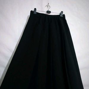 Elegant Black Midi Skirt