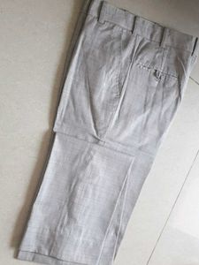 brand new 👌Classic Light Grey Suit 42 cot32 pent