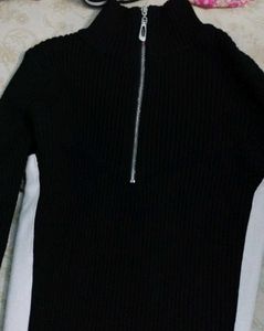 Black &amp; White Ribbed Zipper Dress