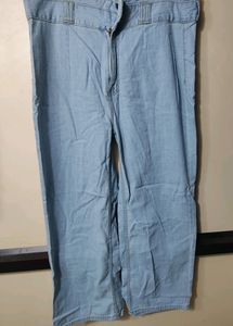 Tokyo Talkies.  Women's Casual Jeans. New With Tag