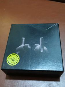 Wireless Earbuds with Charging Case