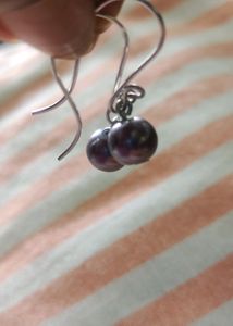 Grey Pearl Earring