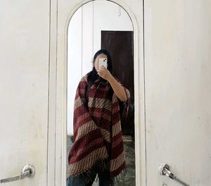 Stylish Striped Pattern shawl