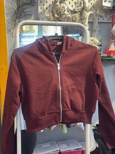 Maroon Cropped Zip-Up Hoodie