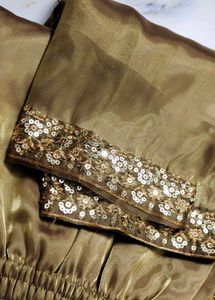 Golden glow, festive vibe—straight kurta set✨