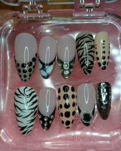 Handmade Press On Nails