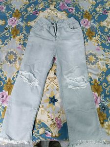 Ripped Wide Leg Jeans