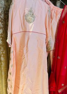 Elegant Peach Kurta Set with Red Dupatta