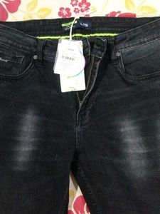 Men's Grey Washed Denim Jeans