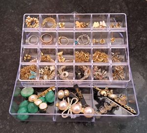 2 Layer Acrylic Jewelry Storage Box With Lid
