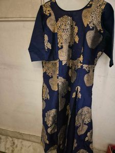 Elegant Blue &amp; Gold Kurta