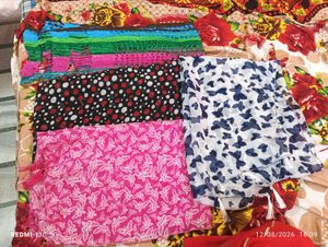 Girls scarf