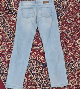 Light Wash Denim Jeans