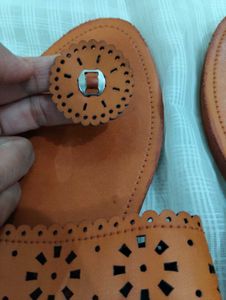 Stylish Brown Leather Flat Sandals