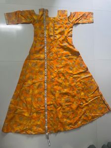 Elegant Yellow Brocade Blouse