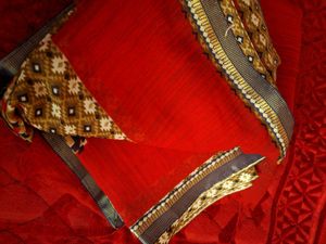 Exquisite Indian Saree with Geometric Print