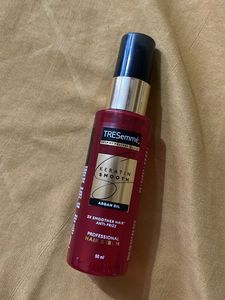 TRESemme Keratin Smooth Hair Serum