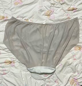 Comfortable Lace Trim Briefs