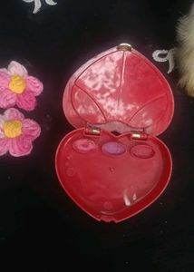 Heart Shaped Eyeshadow Palette🪞👀