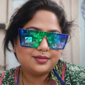 Oversized Blue Mirrored Sunglasses