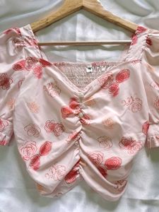 Floral Puff Sleeve Crop Top