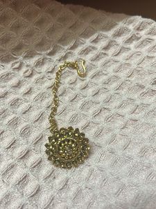 Elegant Gold Maang Tika Set -3