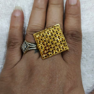 1.5 gram gold plated finger ring