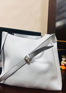 Chic White Shoulder Bag