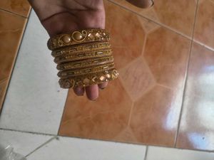 Golden Bangle Set( kangan set   2.4 size)