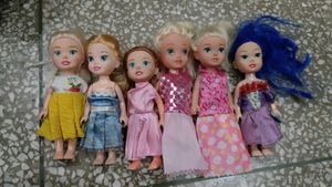 mini doll set used condition with flaws