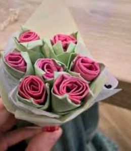 Handmade mini Pink Flower Bouquet 🌷