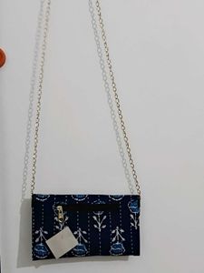 Chic Floral Print Clutch Bag