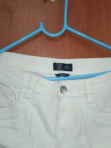 Cream Colored Pants with Side Stripe