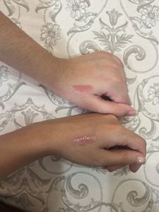 essence What the fake plumping lip filler