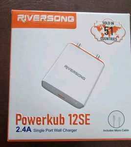 Riversong 7.5 Walt Charger With Micro USB V8