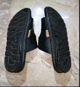 Classic Black Aerowalk Sandals