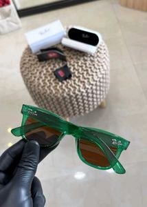 Ray-Ban Green Wayfarer Sunglasses MODEL NO:0502✌️-