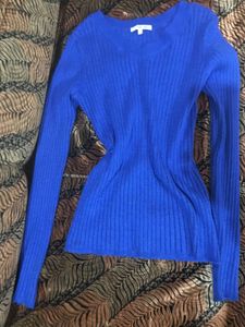 Navy blue top