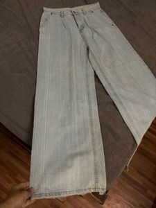 Light Wash Wide Leg Jeans