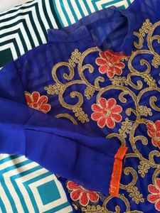 Pakistani Royal Blue Embroidered Ethnic Suit Set –