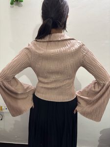 Textured Bell Sleeve Crop Top