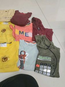 30 per piece Bundle ofs Graphic T-Shirts
